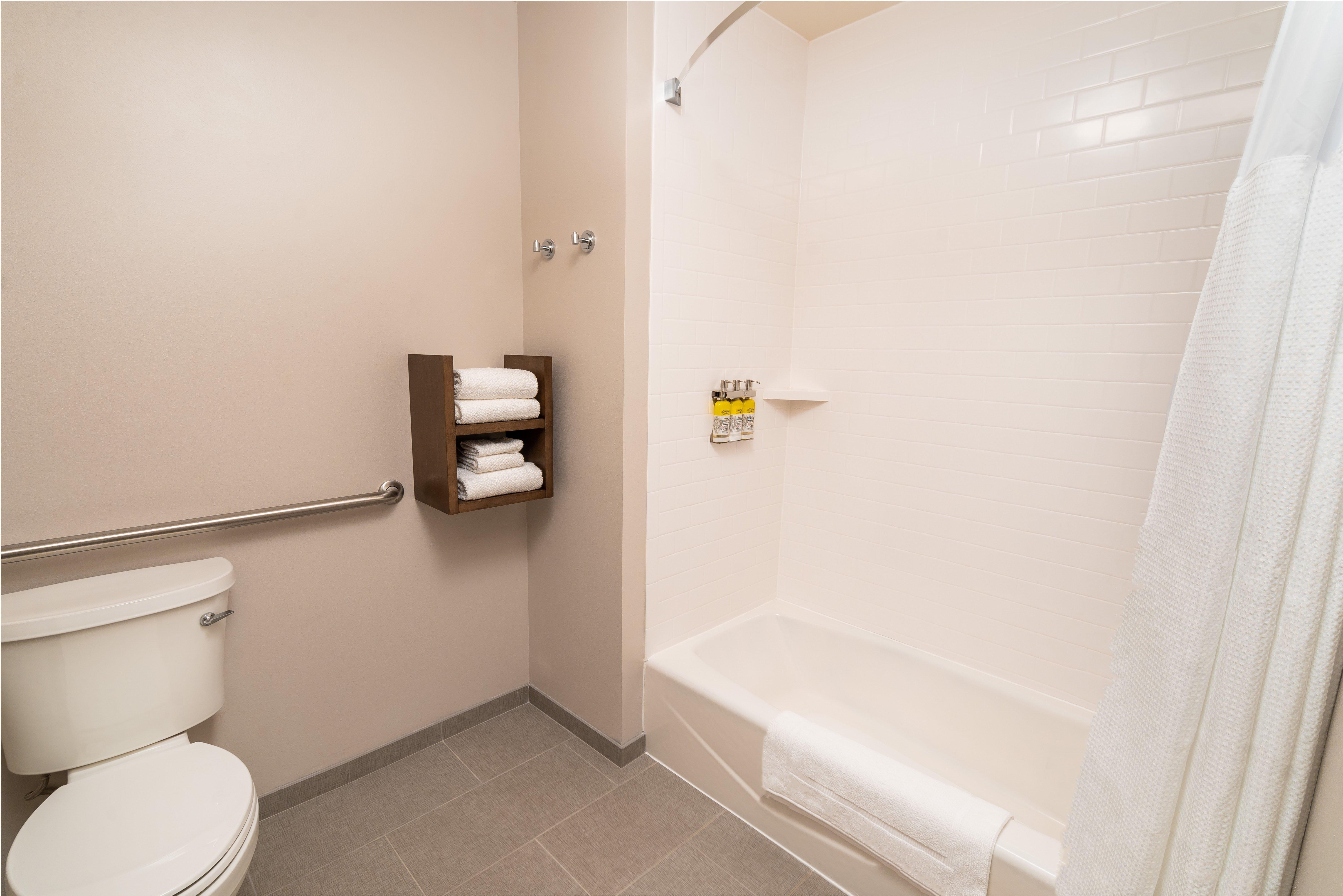 Staybridge Suites - Washington Dc East - Largo By Ihg Lake Arbor Bagian luar foto