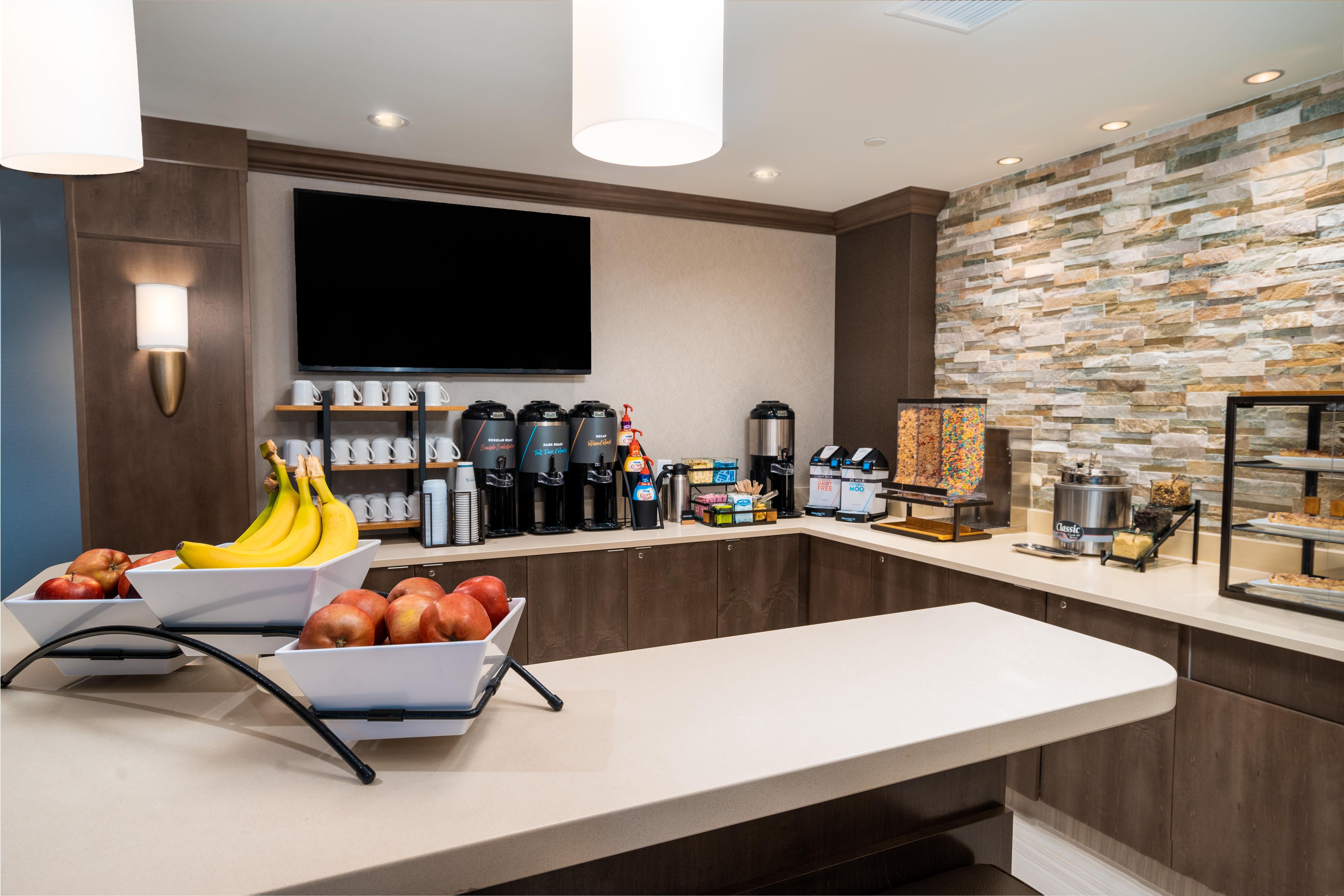 Staybridge Suites - Washington Dc East - Largo By Ihg Lake Arbor Bagian luar foto